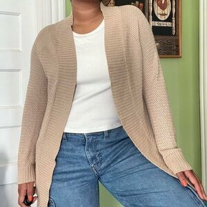 Grandmacore cream cardigan
